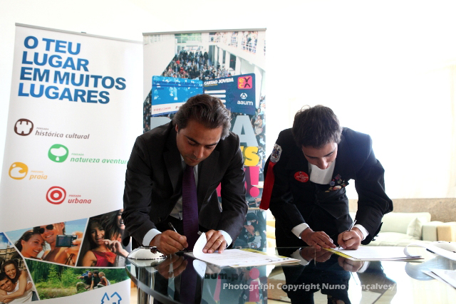 Thumbnail da galeria Protocolo Cartão Jovem AAUM